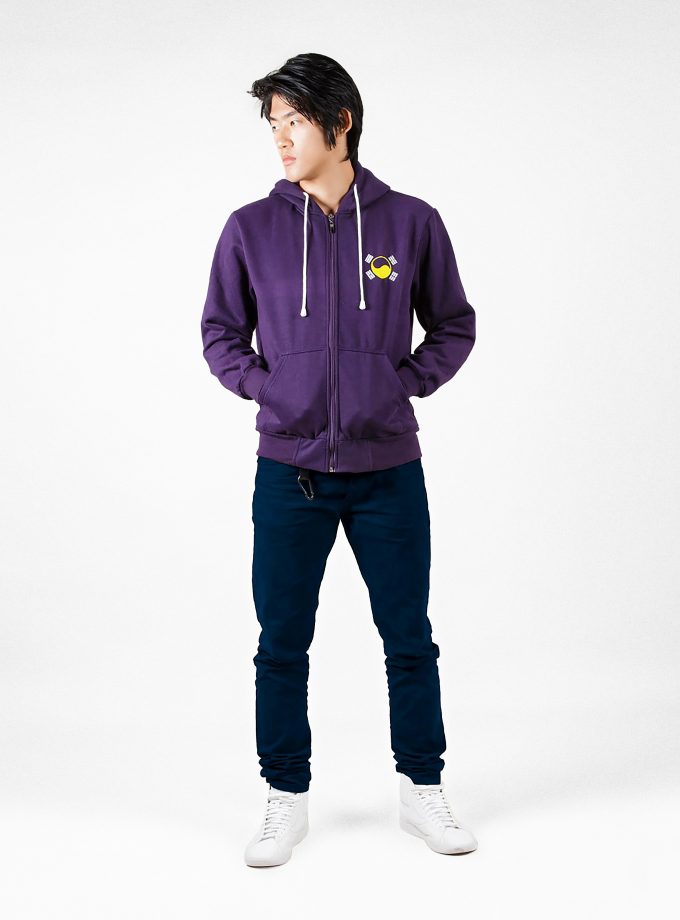 Veste à capuche violette